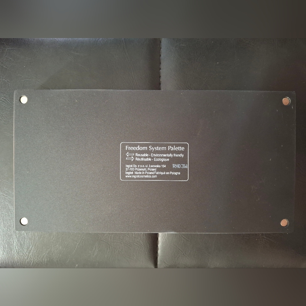 Inglot Freedom System Palette 10 inserts
